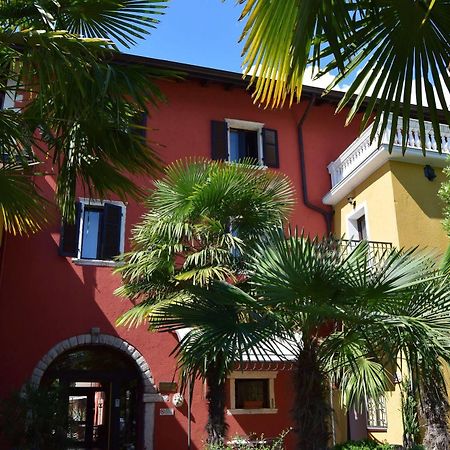 Residence Segattini Riva del Garda Buitenkant foto