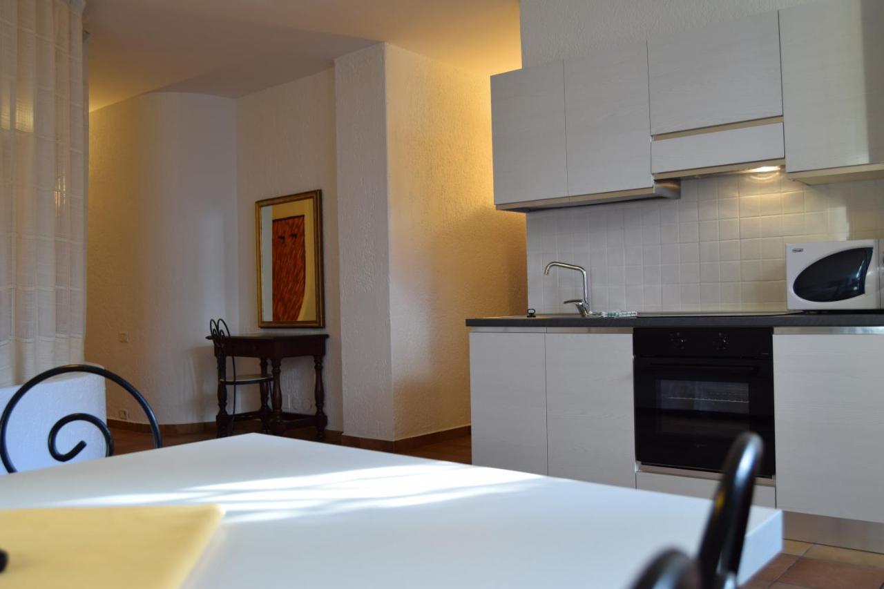 Residence Segattini Riva del Garda Buitenkant foto