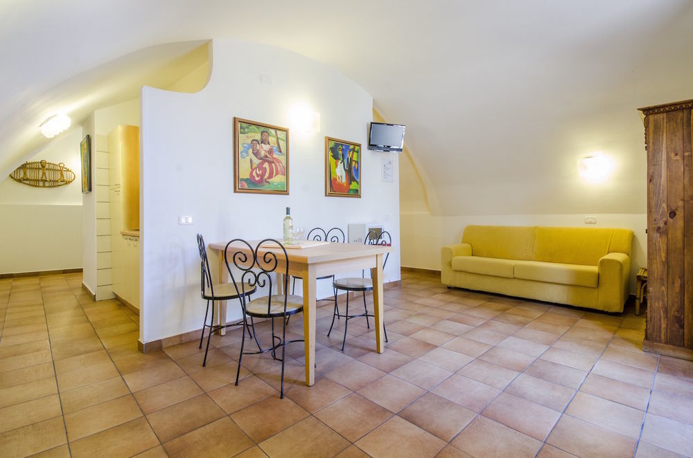 Residence Segattini Riva del Garda Buitenkant foto